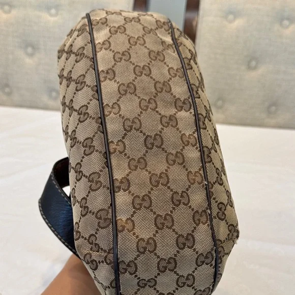Authentic Gucci Beige and Brown GG Shoulder Bag - Picture 8 of 14